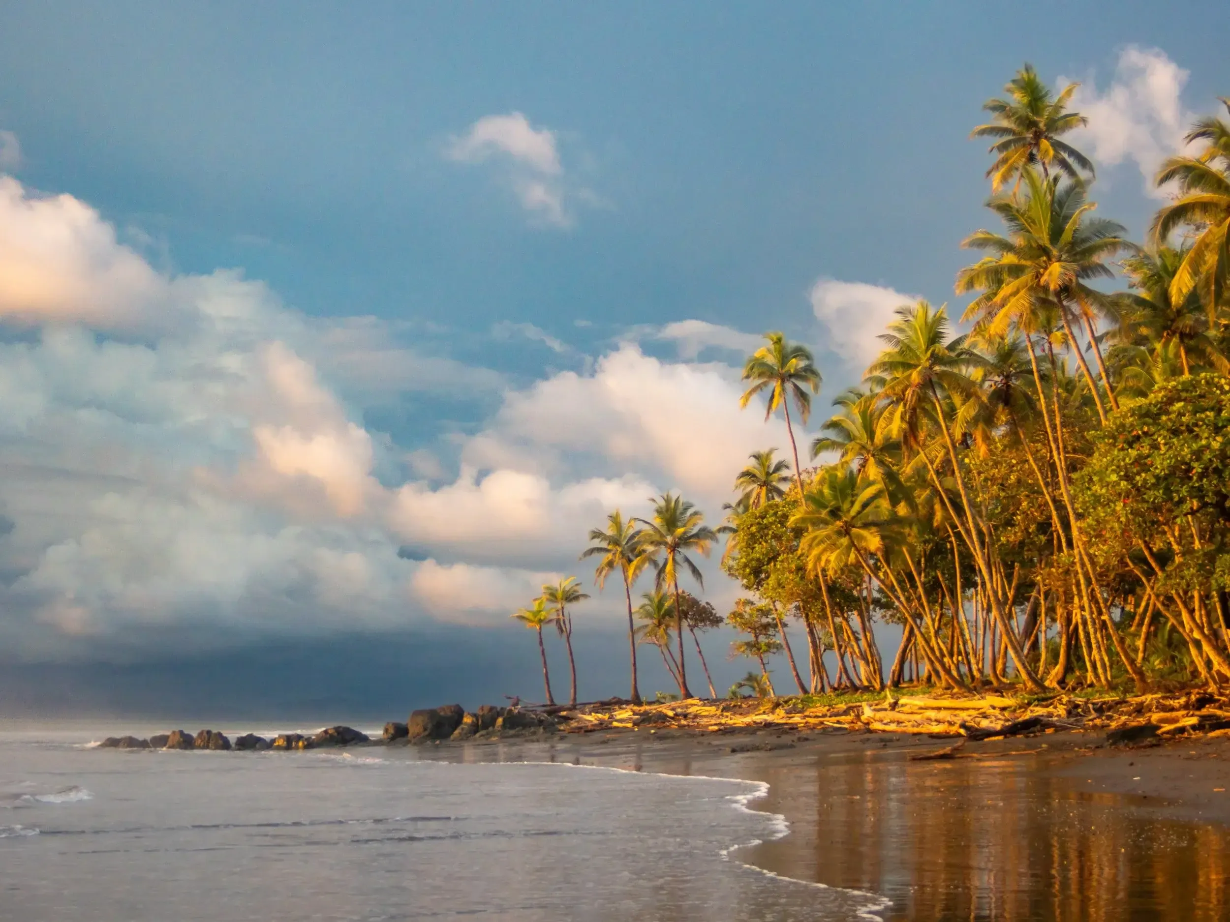 Black sand beach at Pavones on the southern Pacific coast of Costa Rica